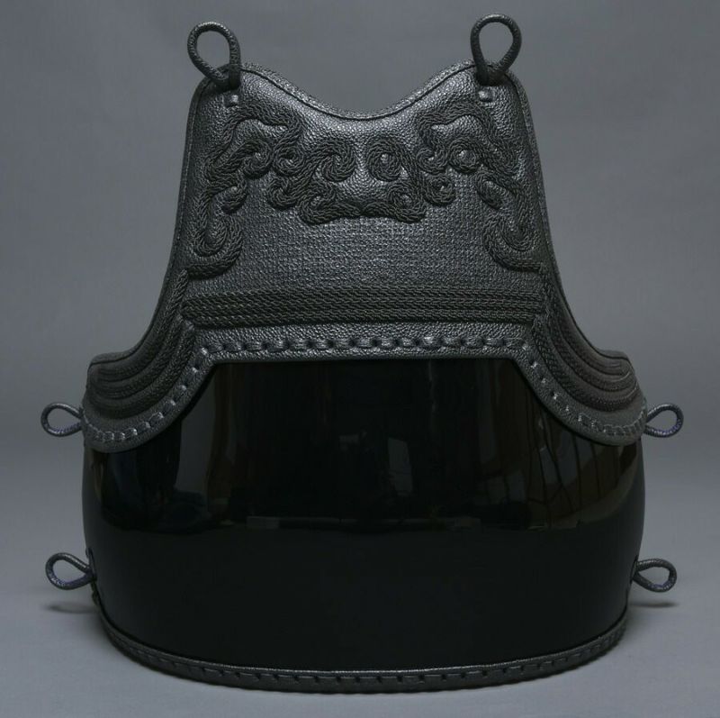 剣道防具】極上クロザン革 50本型ヤマト“変り塗胴”『梁山』 | 京都武道具